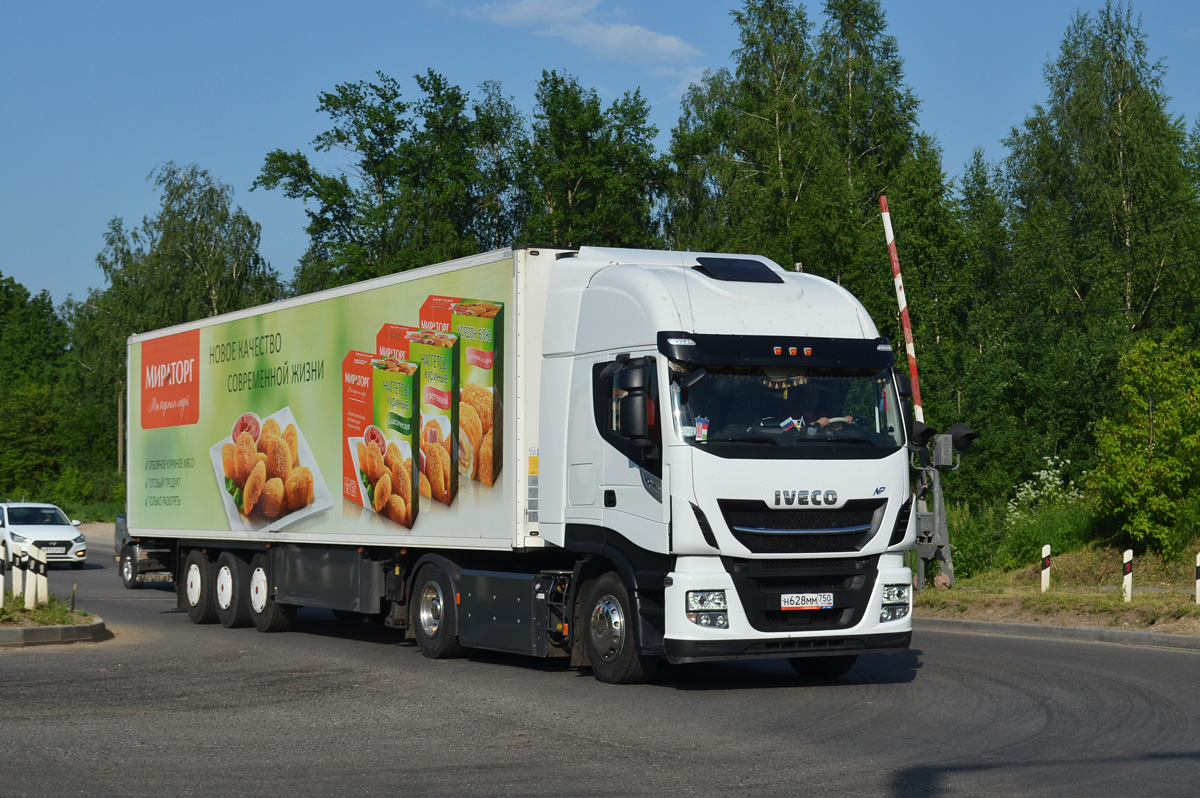 Москва, № Н 628 ММ 750 — IVECO Stralis ('2012) 460