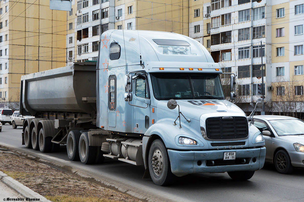 Саха (Якутия), № С 858 АК 04 — Freightliner Columbia