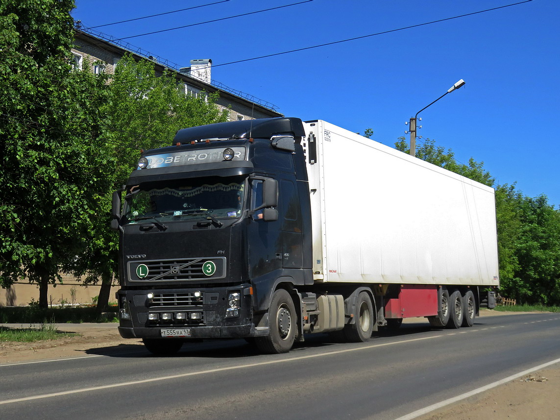 Кировская область, № Т 555 НА 43 — Volvo ('2002) FH12.400