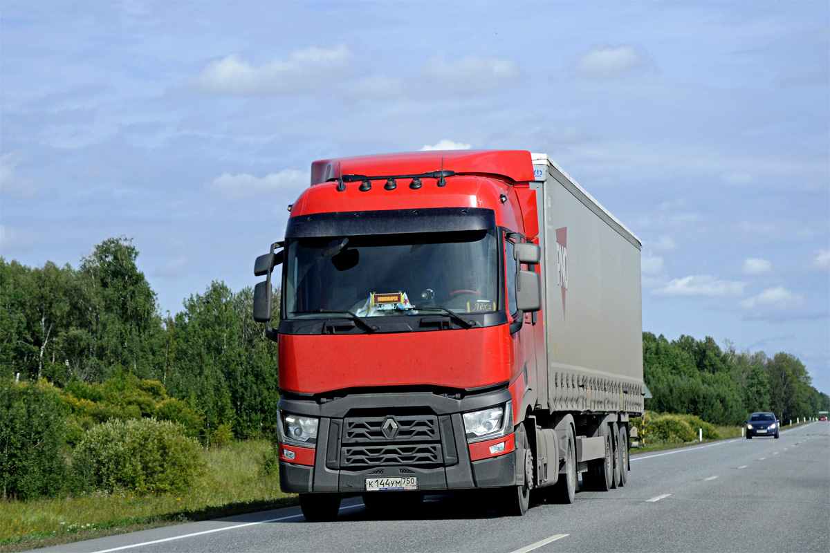 Московская область, № К 144 УМ 750 — Renault T-Series ('2013)