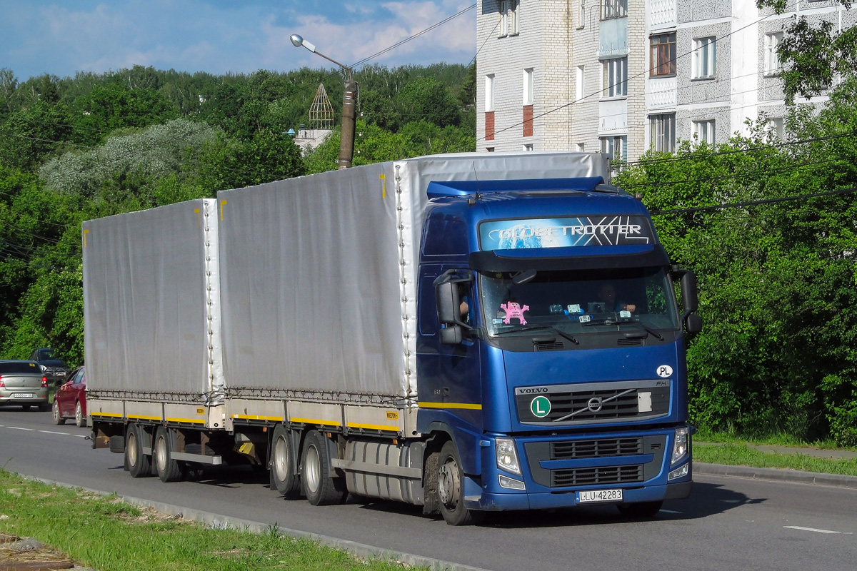 Польша, № LLU 42283 — Volvo ('2008) FH.420