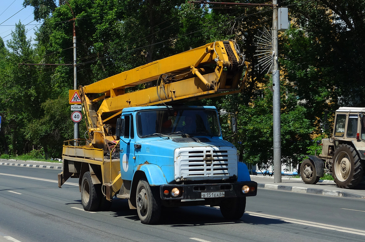 Саратовская область, № В 151 ЕА 64 — ЗИЛ-433362