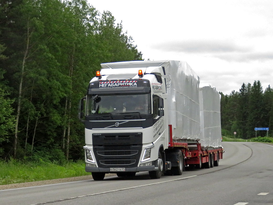 Белгородская область, № О 562 ТВ 31 — Volvo ('2012) FH.460