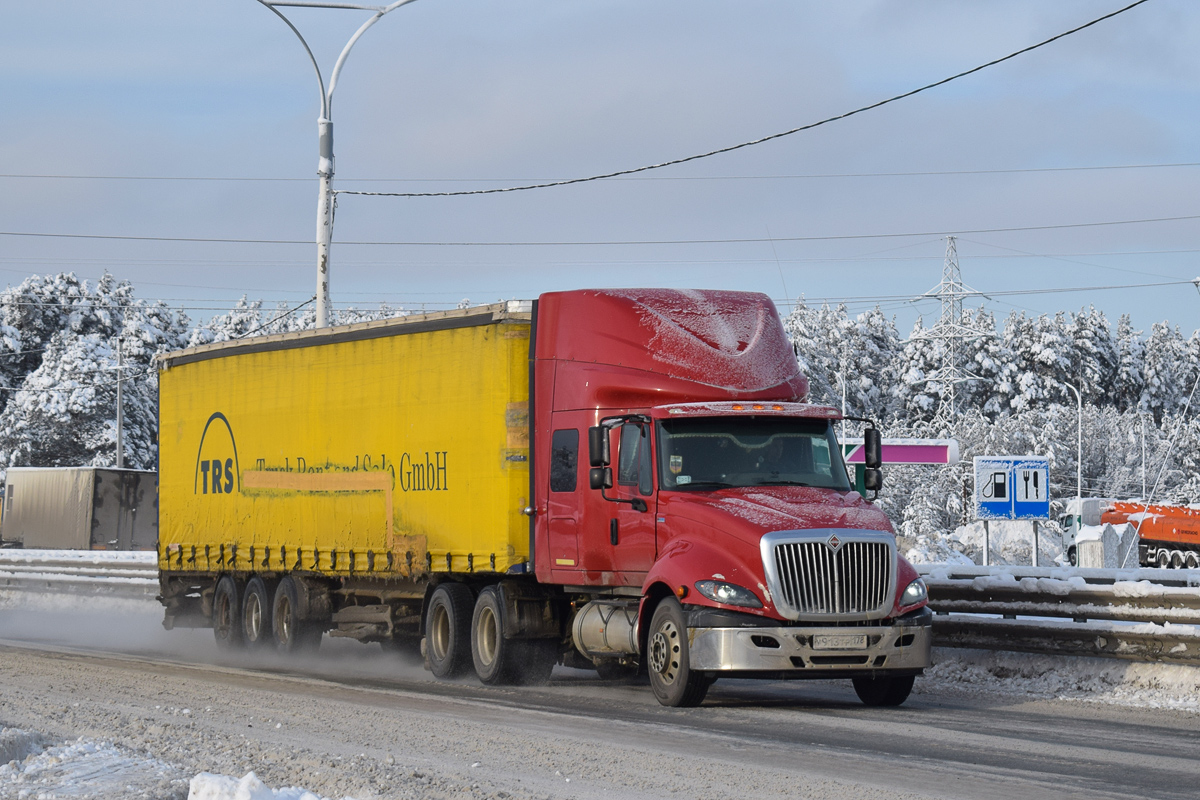 Санкт-Петербург, № У 913 ТР 178 — International Prostar