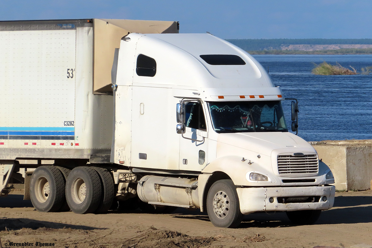 Саха (Якутия), № Р 116 КМ 14 — Freightliner Columbia