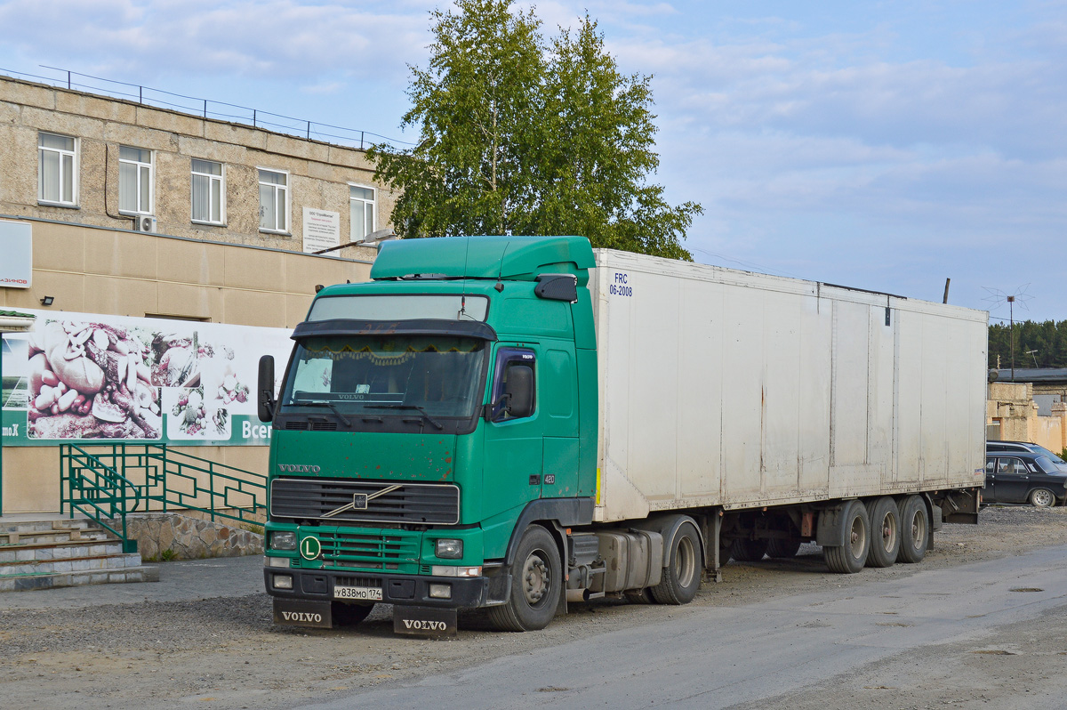 Свердловская область, № У 838 МО 174 — Volvo ('1993) FH12.420