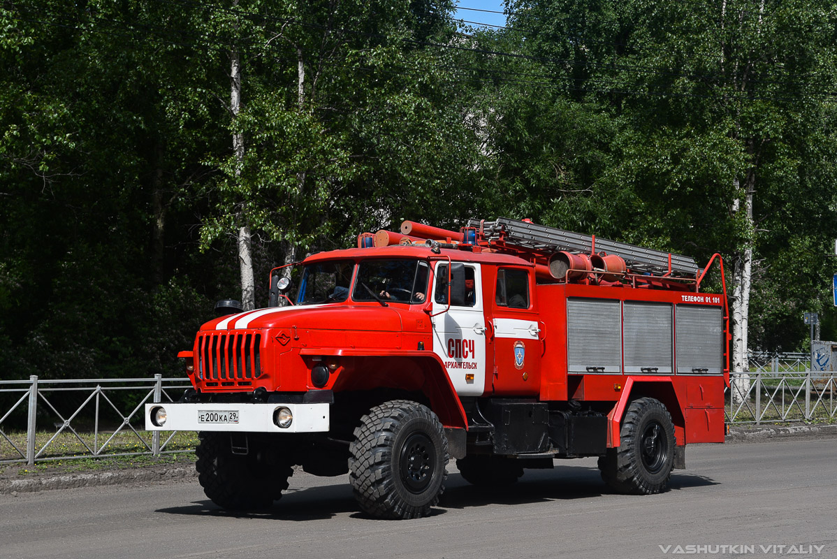 Архангельская область, № Е 200 КА 29 — Урал-43206-41