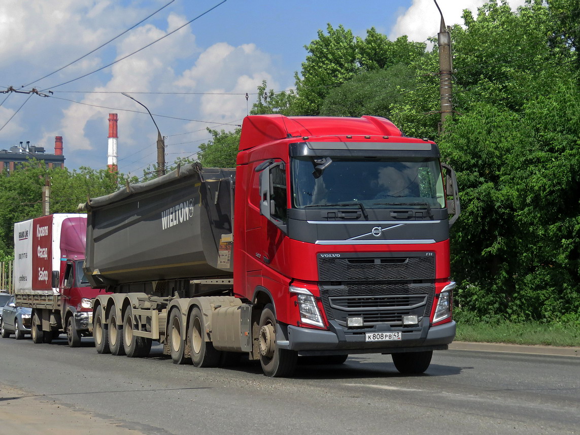 Кировская область, № К 808 РВ 43 — Volvo ('2012) FH.500