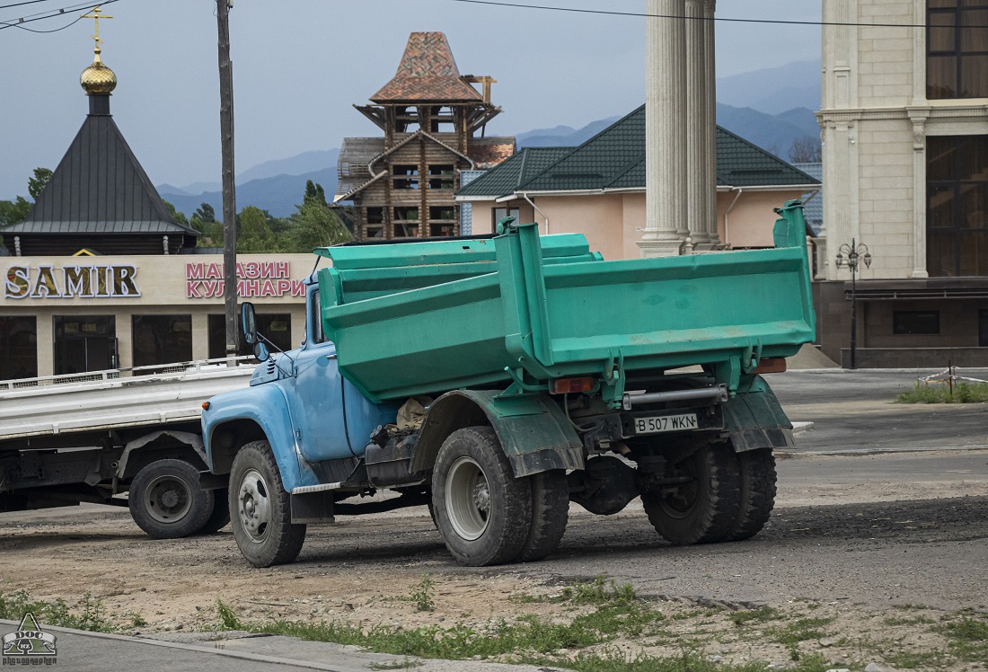 Алматинская область, № B 507 WKN — ЗИЛ-495810