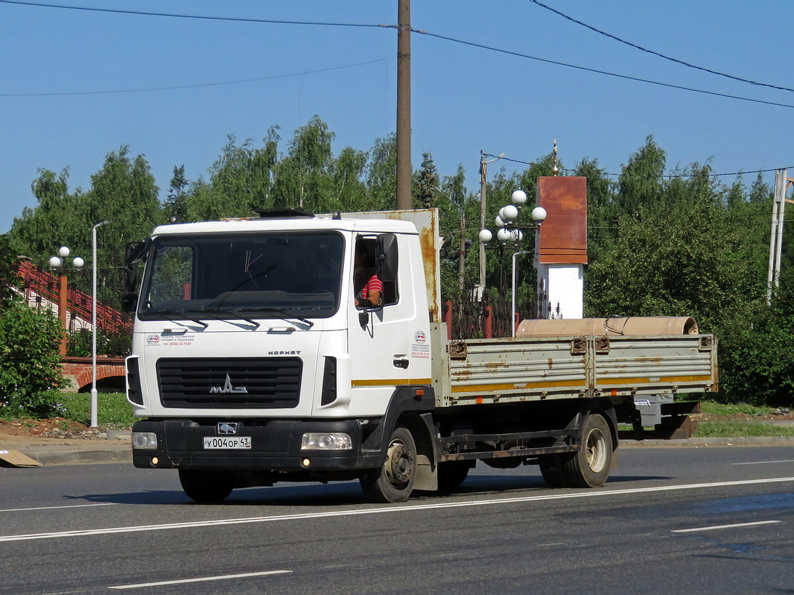 Кировская область, № У 004 ОР 43 — МАЗ-4371P2 "Зубрёнок"