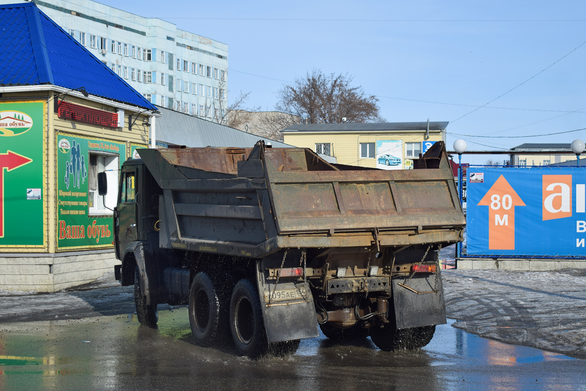 Алтайский край, № У 095 АЕ 154 — КамАЗ-55111 [551110]