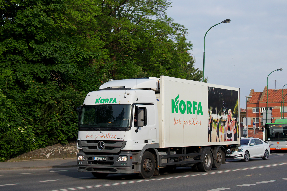 Литва, № FGB 029 — Mercedes-Benz Actros ('2009) 2541