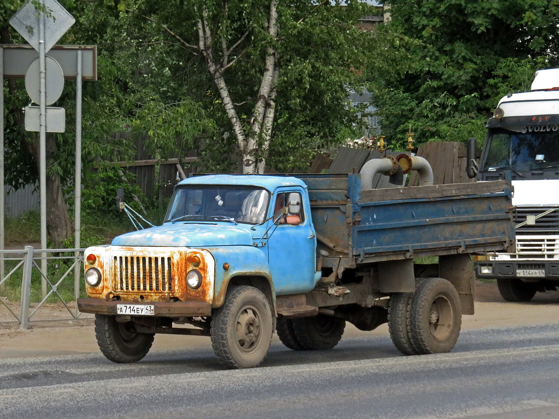 Кировская область, № А 714 ЕУ 43 — ГАЗ-53-14, ГАЗ-53-14-01