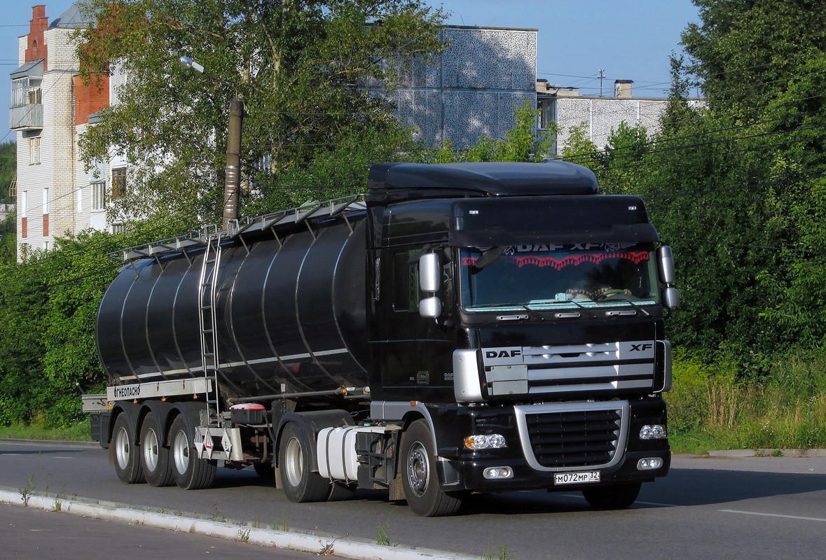 Брянская область, № М 072 МР 32 — DAF XF105 FT