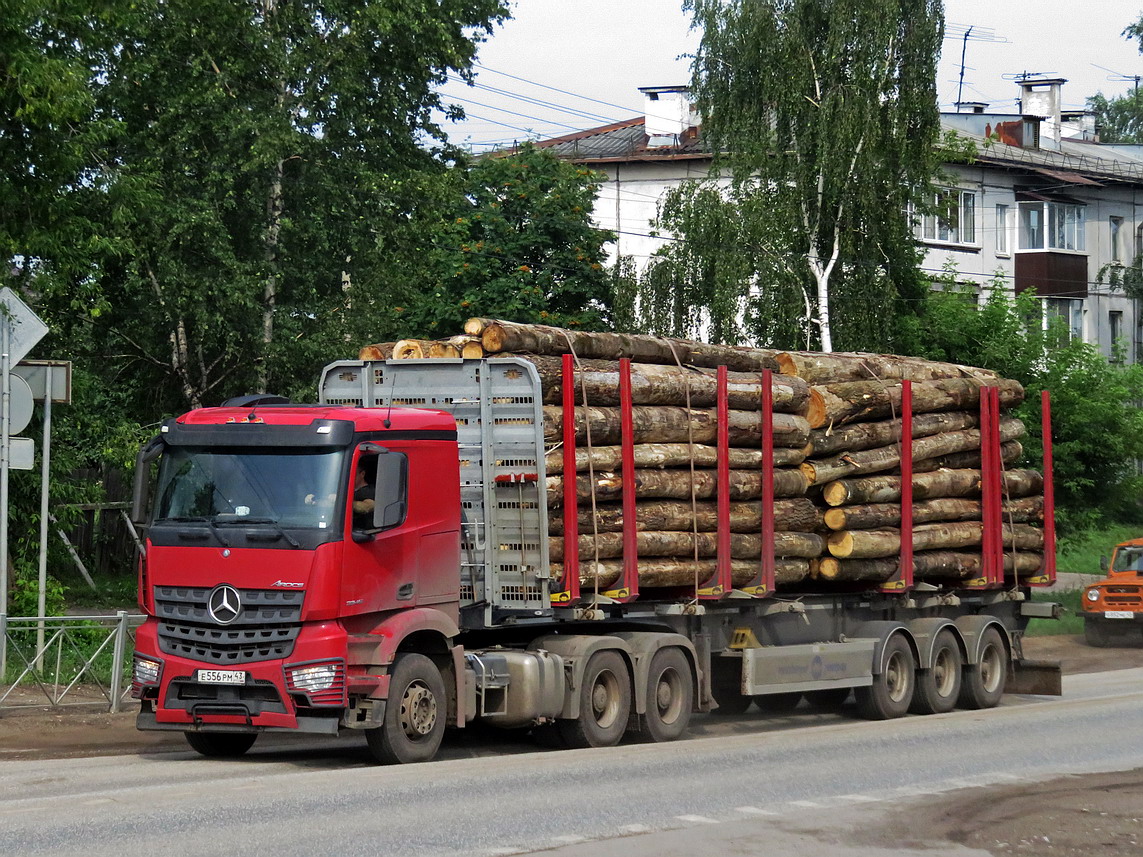 Кировская область, № Е 556 РМ 43 — Mercedes-Benz Arocs 3345 [Z9M]