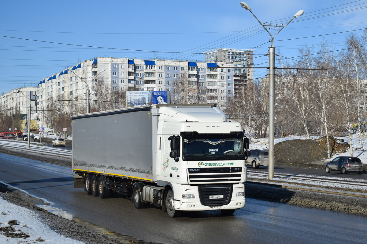 Алтайский край, № Е 853 ХХ 22 — DAF XF105 FT