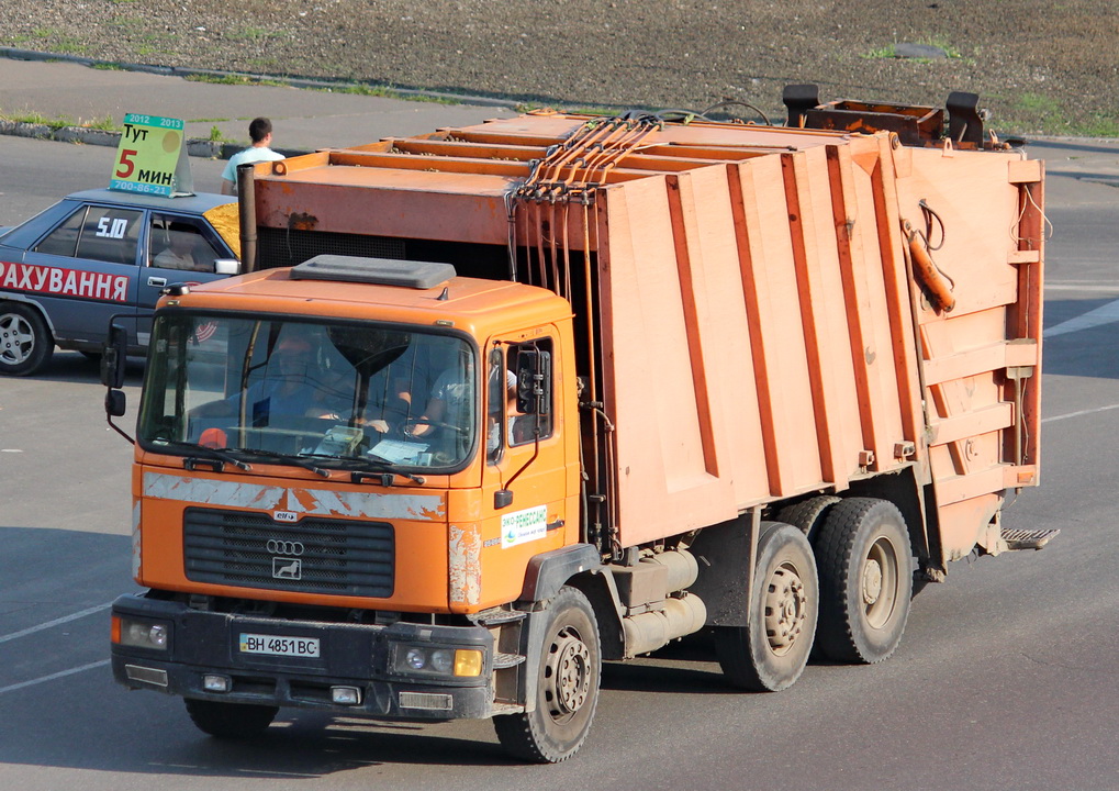 Одесская область, № ВН 4851 ВС — MAN F2000 (общая модель)