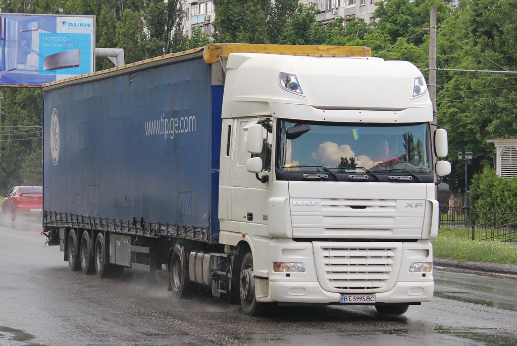 Херсонская область, № ВТ 5995 ВС — DAF XF105 FT