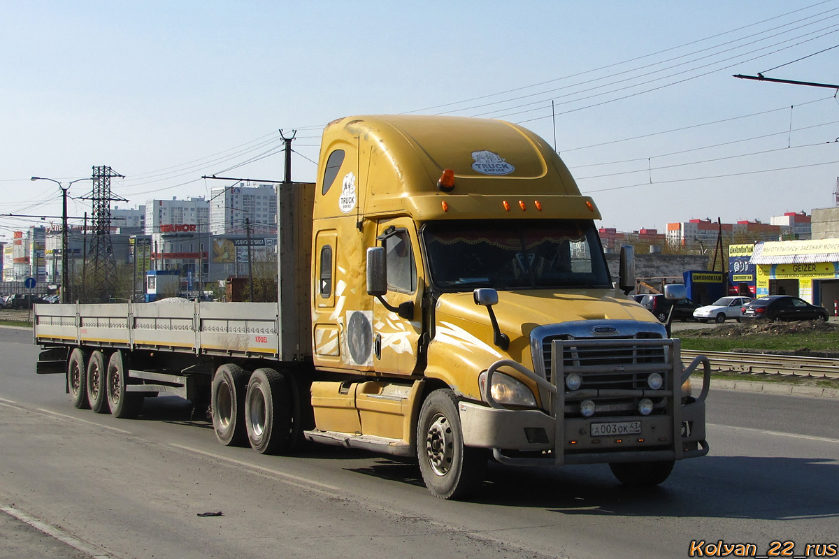 Алтайский край, № А 003 ОК 43 — Freightliner Cascadia