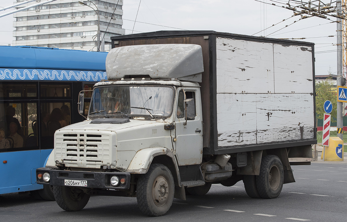 Москва, № О 206 НУ 177 — ЗИЛ-433102