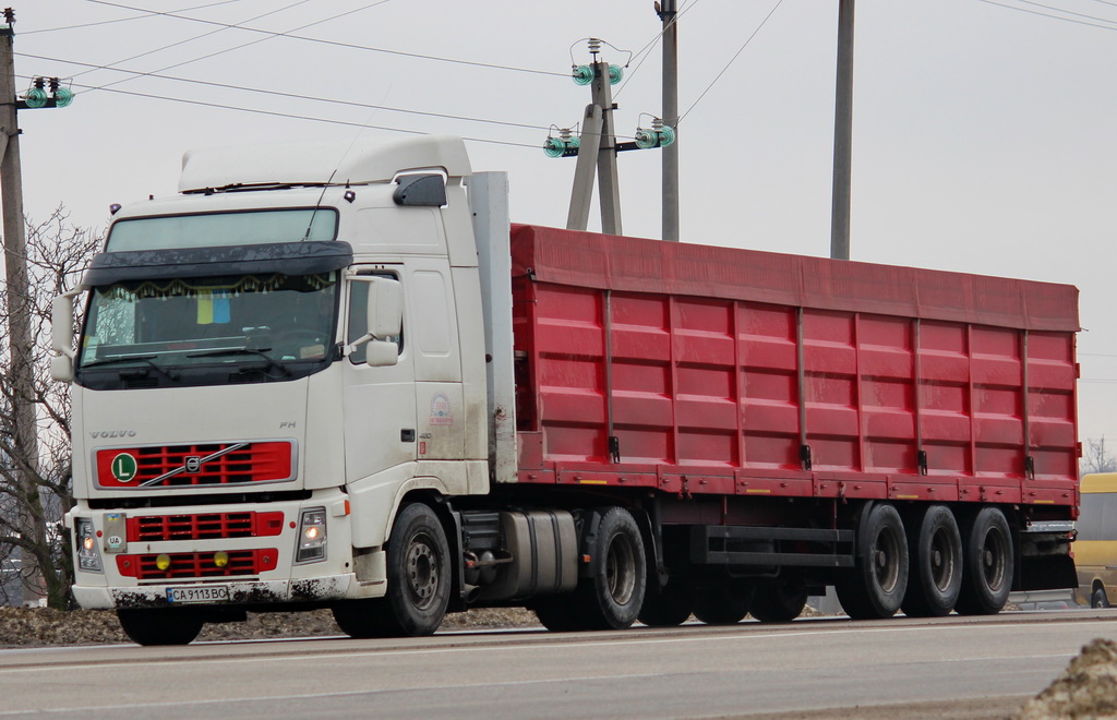 Черкасская область, № СА 9113 ВО — Volvo ('2002) FH12.460