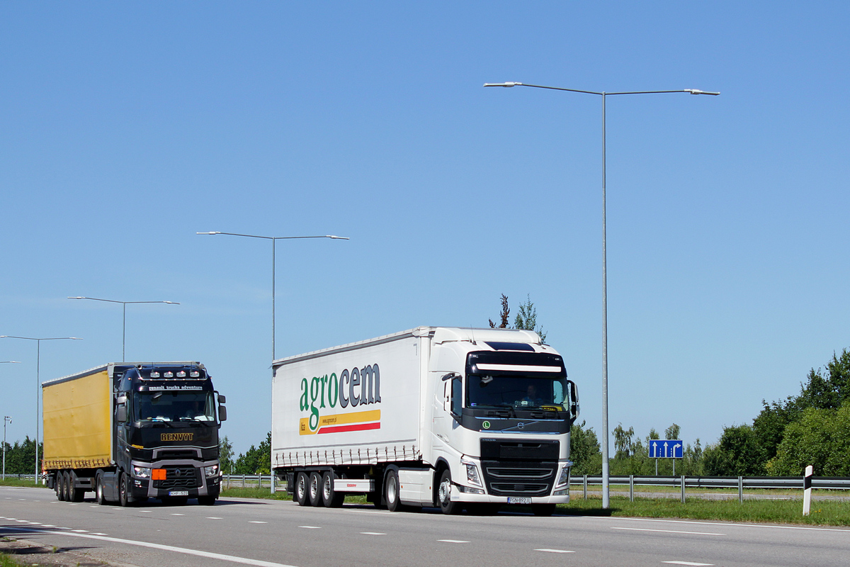 Польша, № PGN 892JL — Volvo ('2012) FH.500