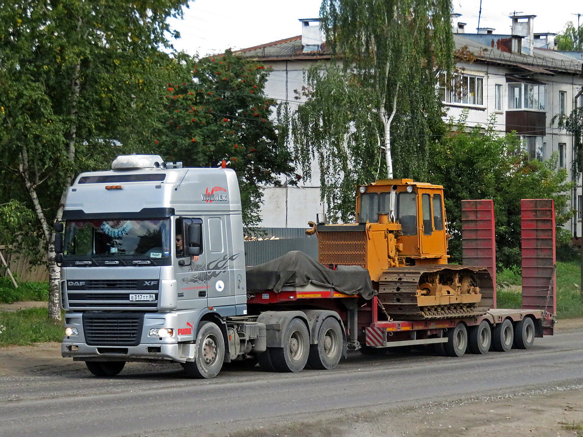 Ханты-Мансийский автоном.округ, № Е 317 ТТ 86 — DAF XF95 FTT