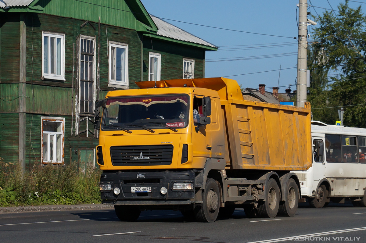 Архангельская область, № К 200 НН 29 — МАЗ-650128