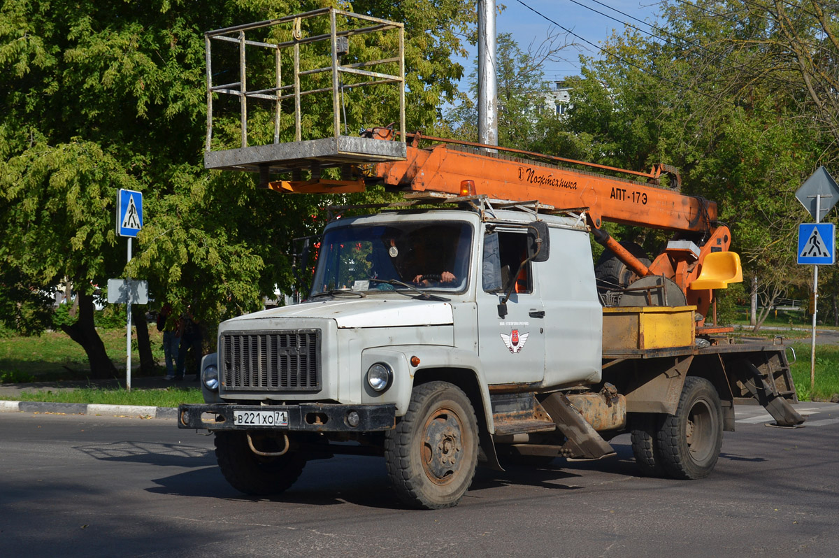 Тульская область, № В 221 ХО 71 — ГАЗ-3307