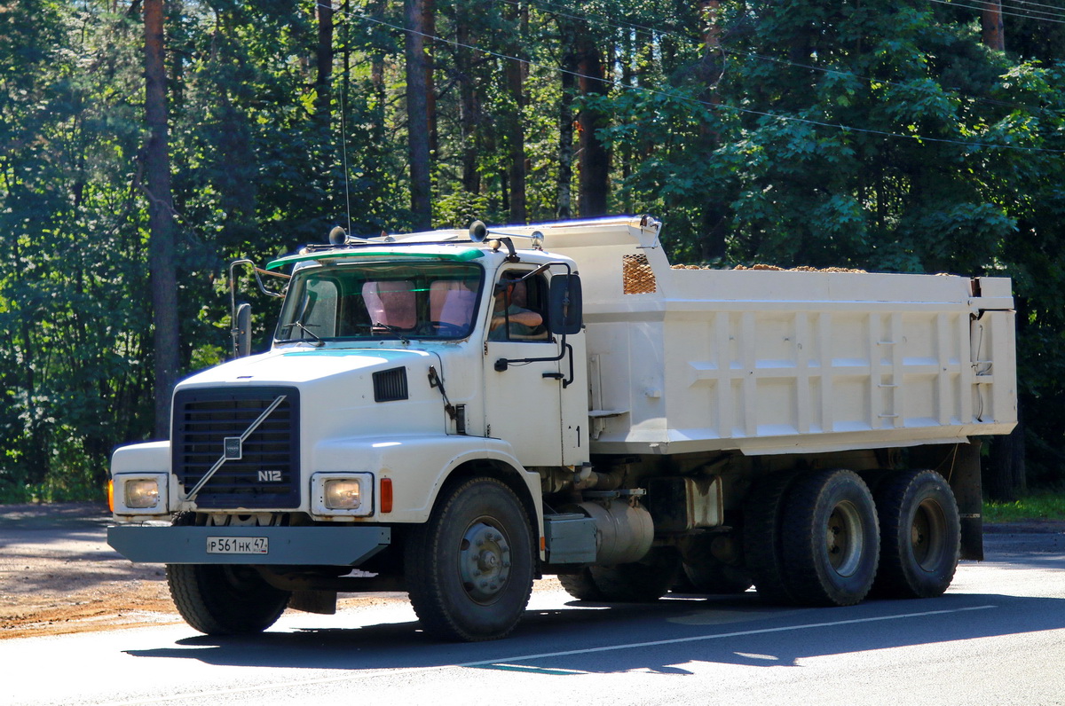 Ленинградская область, № Р 561 НК 47 — Volvo N12