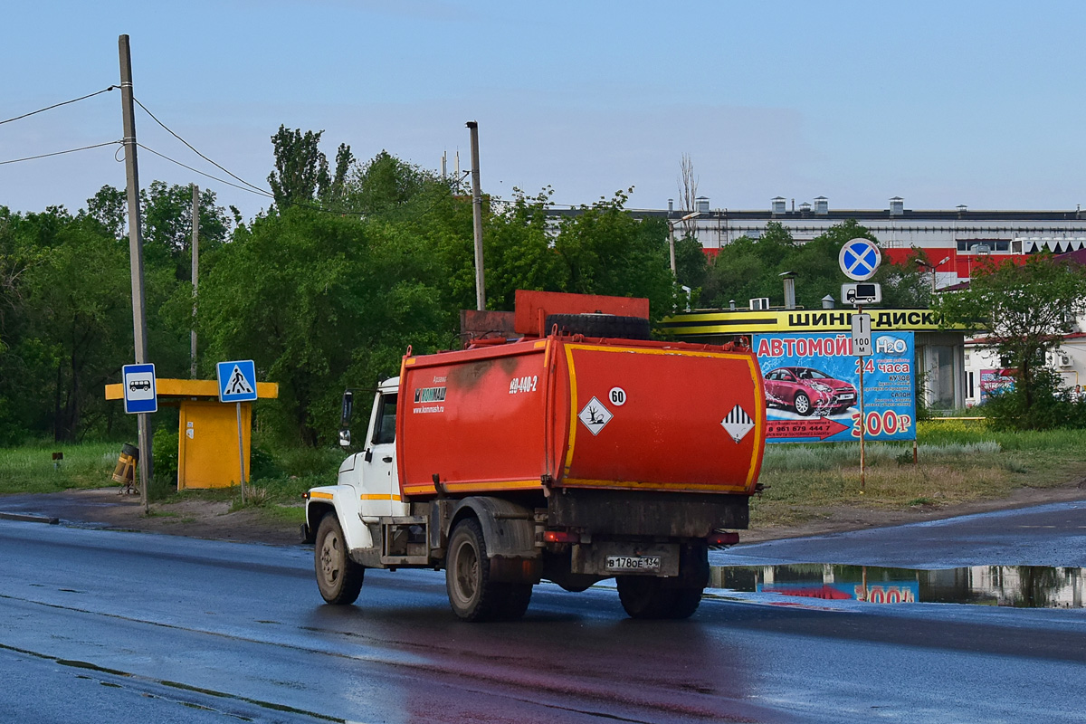 Волгоградская область, № В 178 ОЕ 134 — ГАЗ-3309