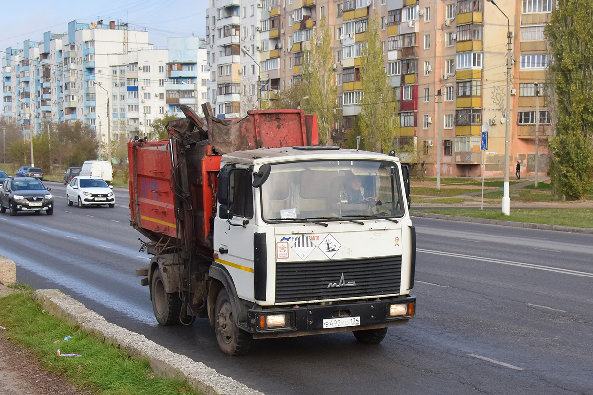 Волгоградская область, № В 492 КО 134 — МАЗ-4570W1