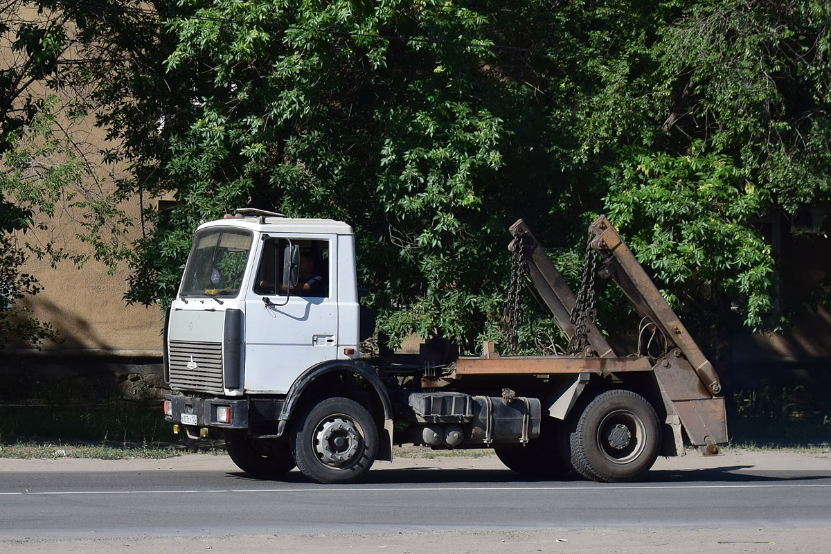 Волгоградская область, № А 107 СУ 123 — МАЗ-555102