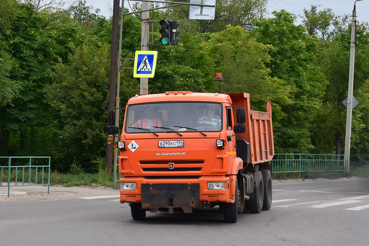 Волгоградская область, № 1021 — КамАЗ-65115-A4