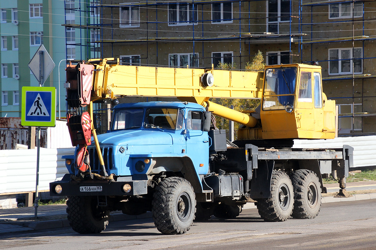 Ненецкий автономный округ, № А 166 НН 83 — Урал-4320-40