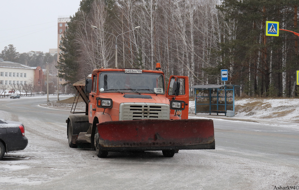 Красноярский край, № О 453 АХ 124 — ЗИЛ-433362