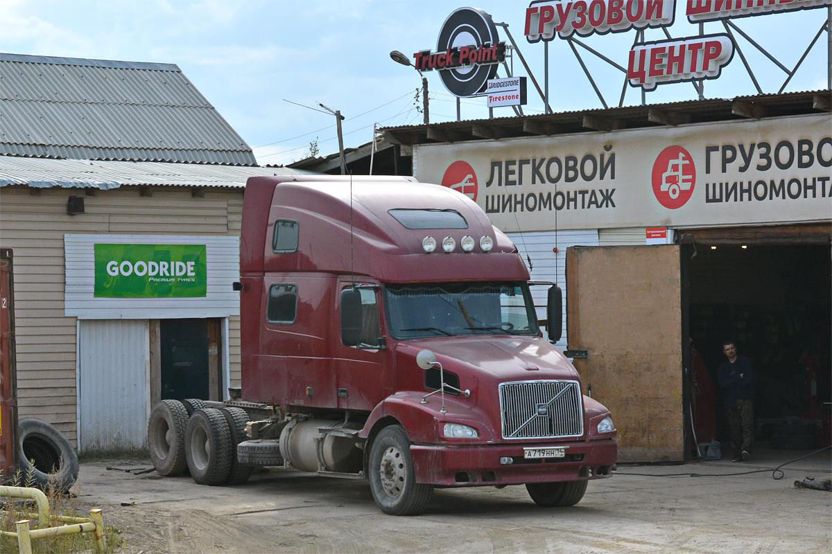 Саха (Якутия), № А 719 НН 14 — Volvo VNL770