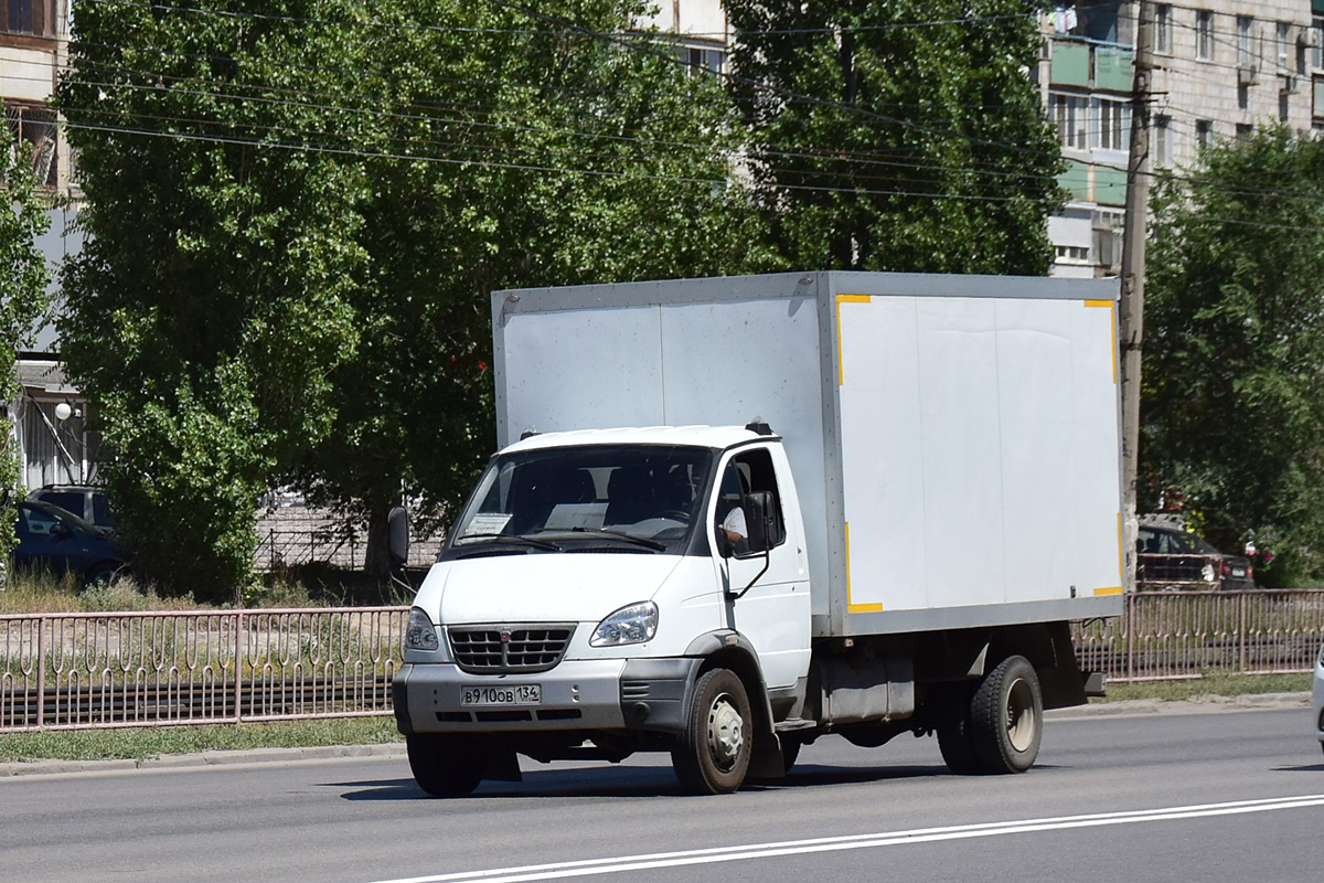 Волгоградская область, № В 910 ОВ 134 — ГАЗ-33106 "Валдай"