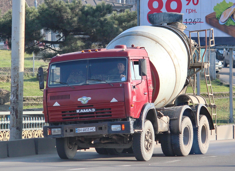 Одесская область, № ВН 6833 НС — КамАЗ-54112