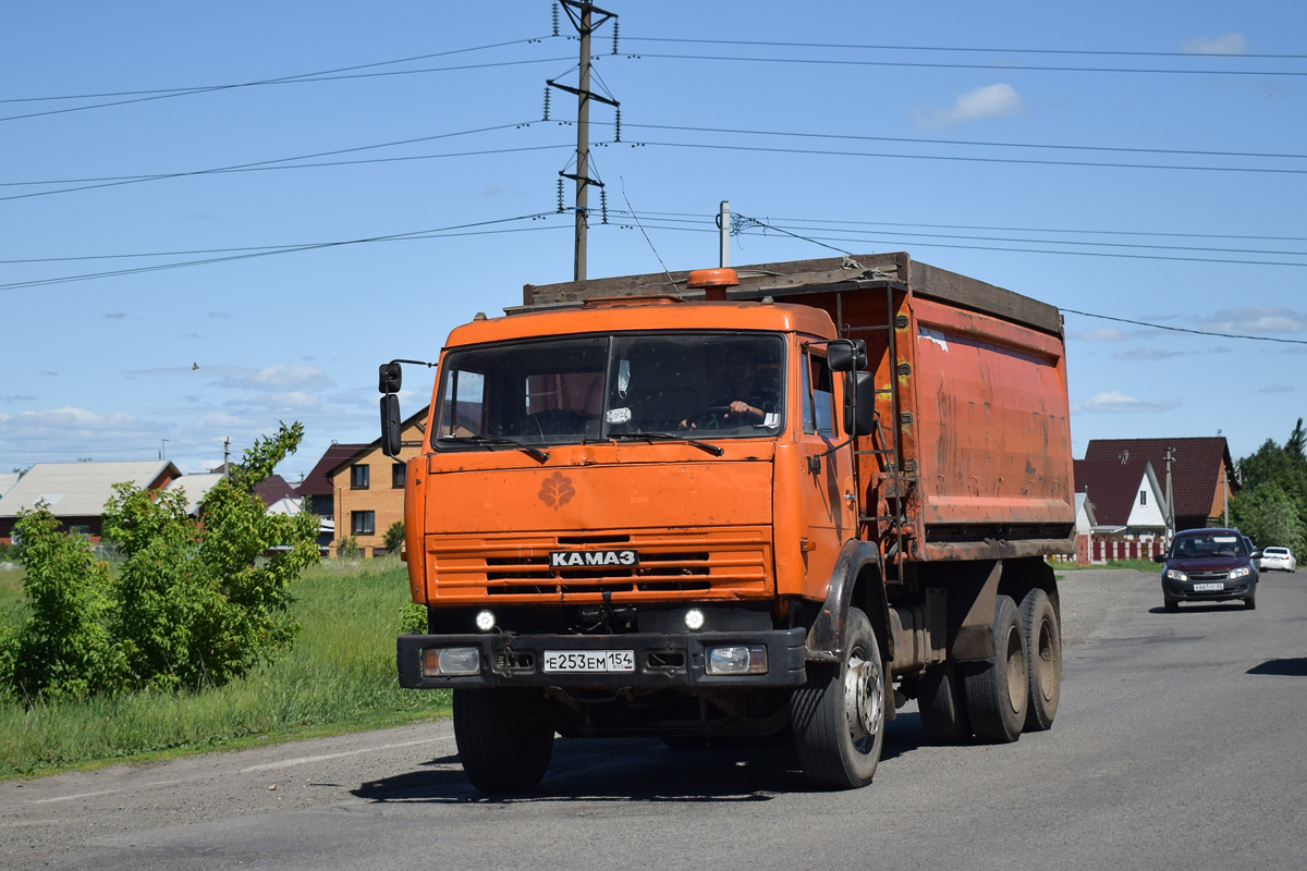 Алтайский край, № Е 253 ЕМ 154 — КамАЗ-53229-15 [53229R]