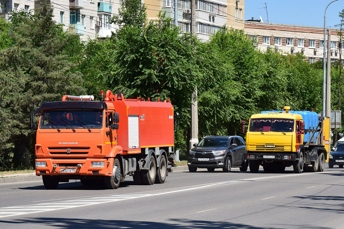 Волгоградская область, № Е 652 ТВ 134 — КамАЗ-65115-50; Волгоградская область, № М 787 ОА 97 — КамАЗ-54115-13 [54115N]