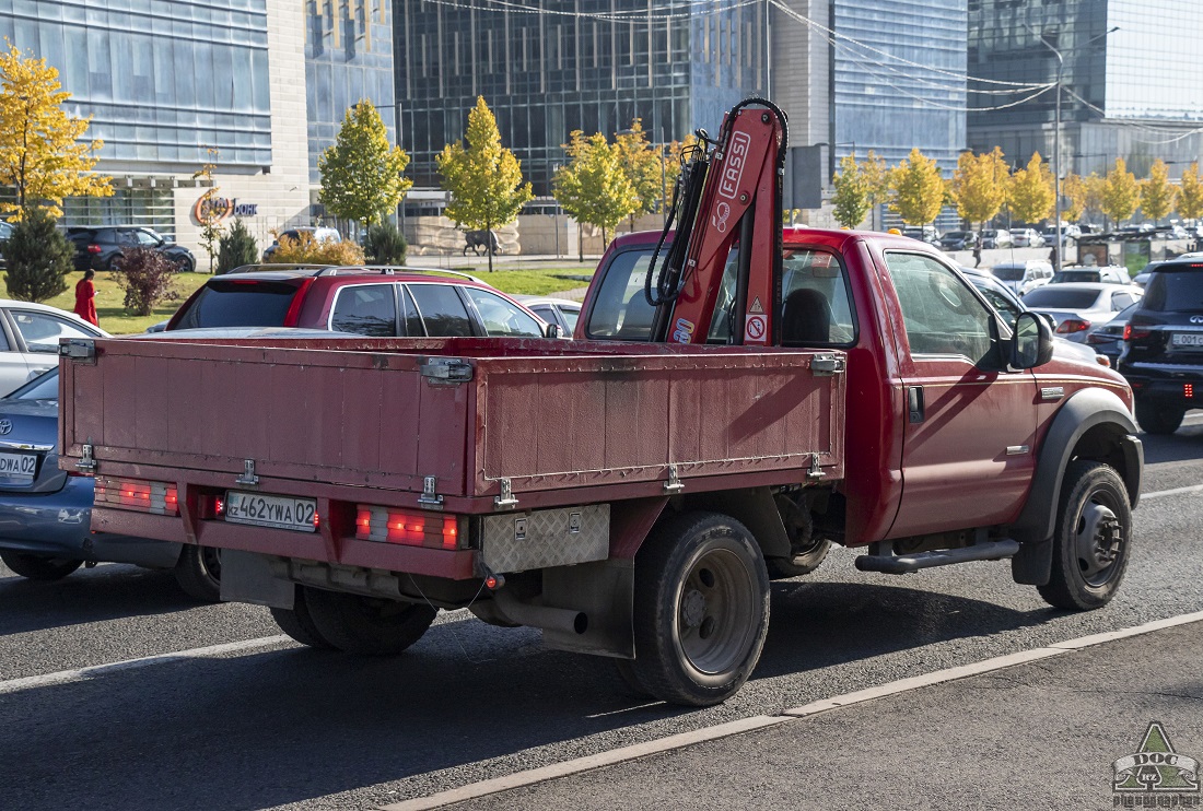 Алматы, № 462 YWA 02 — Ford F (общая модель)