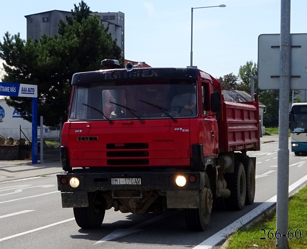 Словакия, № MI-176AV — Tatra 815 S3