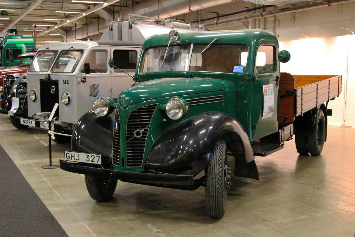 Швеция, № GHJ 327 — Volvo (общая модель)