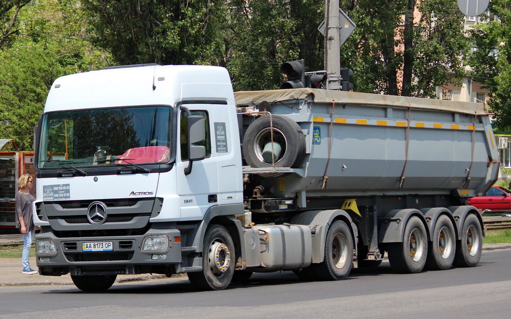 Одесская область, № АА 8173 ОР — Mercedes-Benz Actros ('2009) 1841