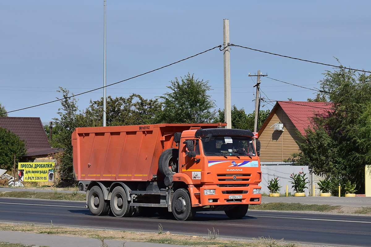 Волгоградская область, № Е 132 КН 134 — КамАЗ-6520-43