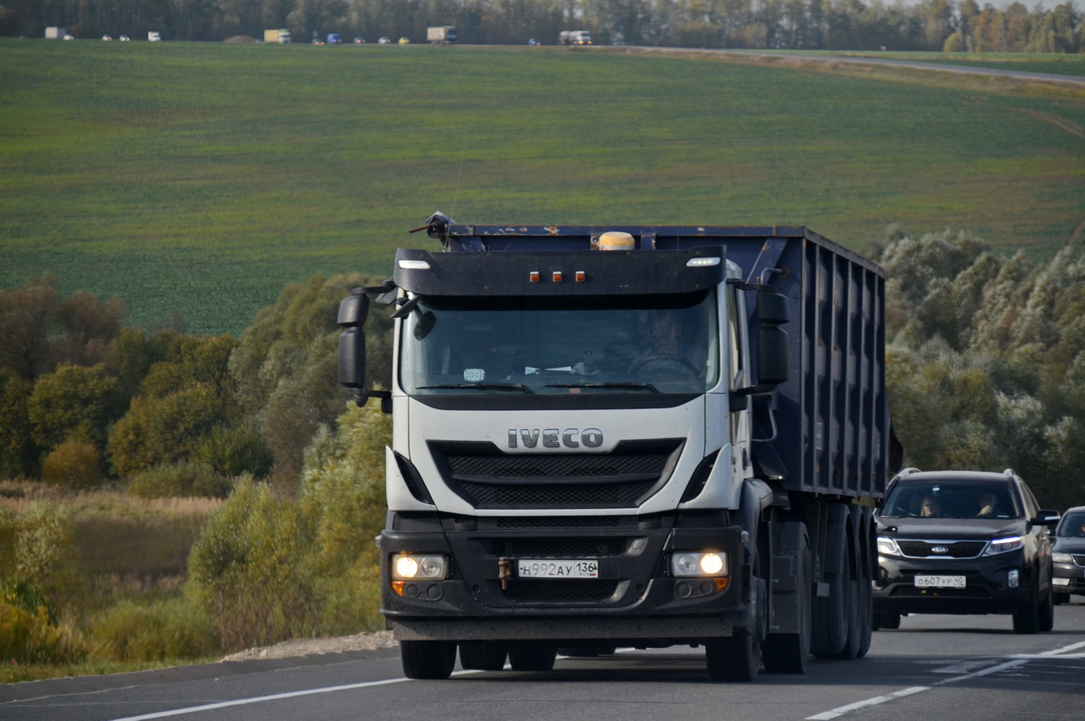 Воронежская область, № Н 992 АУ 136 — IVECO Stralis ('2012) 420