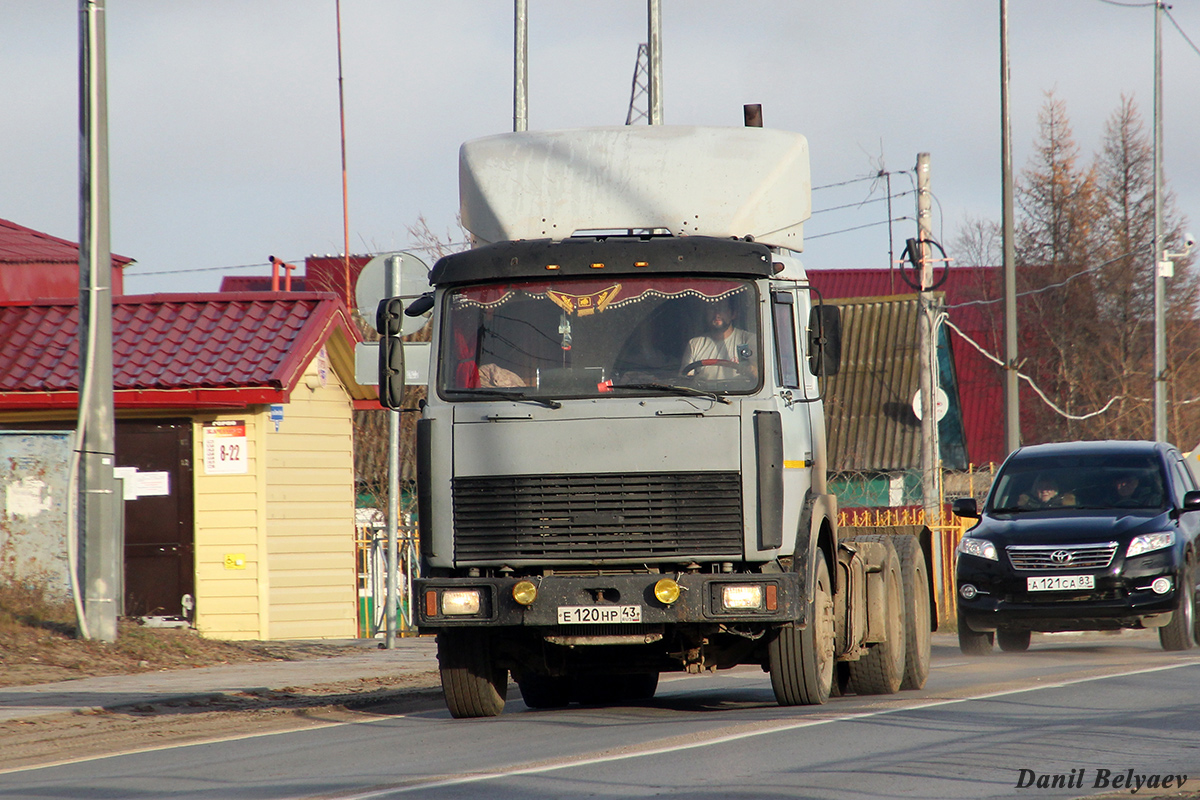 Кировская область, № Е 120 НР 43 — МАЗ-642208