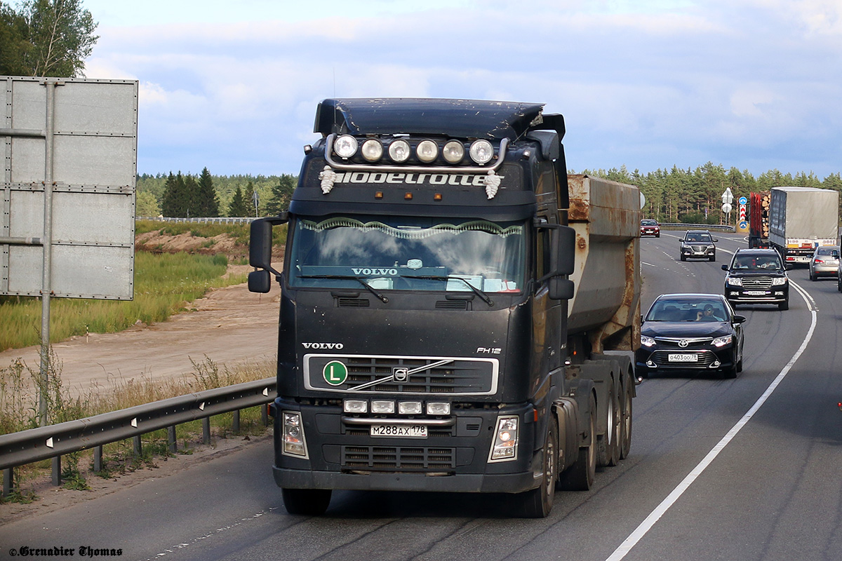 Санкт-Петербург, № М 288 АХ 178 — Volvo ('2002) FH12.400