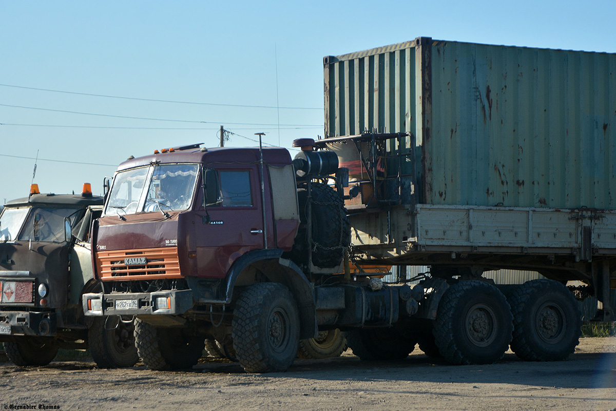 Саха (Якутия), № Н 262 ЕК 14 — КамАЗ-44108-10 [44108K]